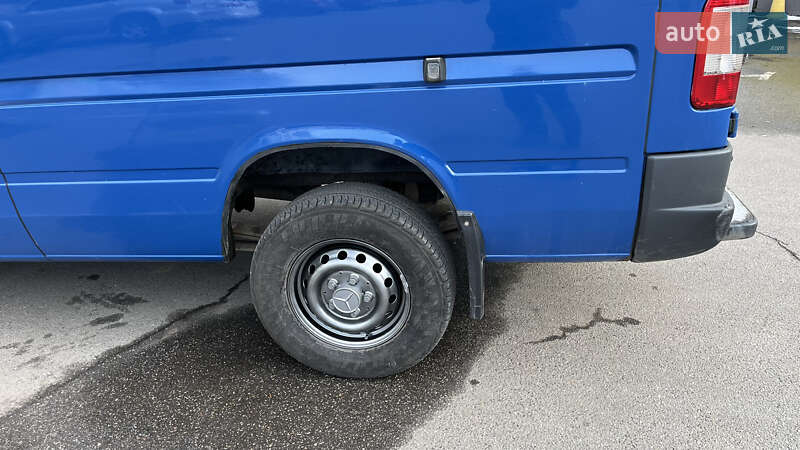 Грузопассажирский фургон Mercedes-Benz Sprinter 2005 в Виннице