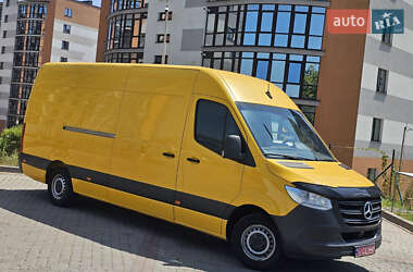 Грузовой фургон Mercedes-Benz Sprinter 2020 в 