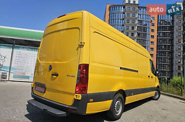 Грузовой фургон Mercedes-Benz Sprinter 2020 в 