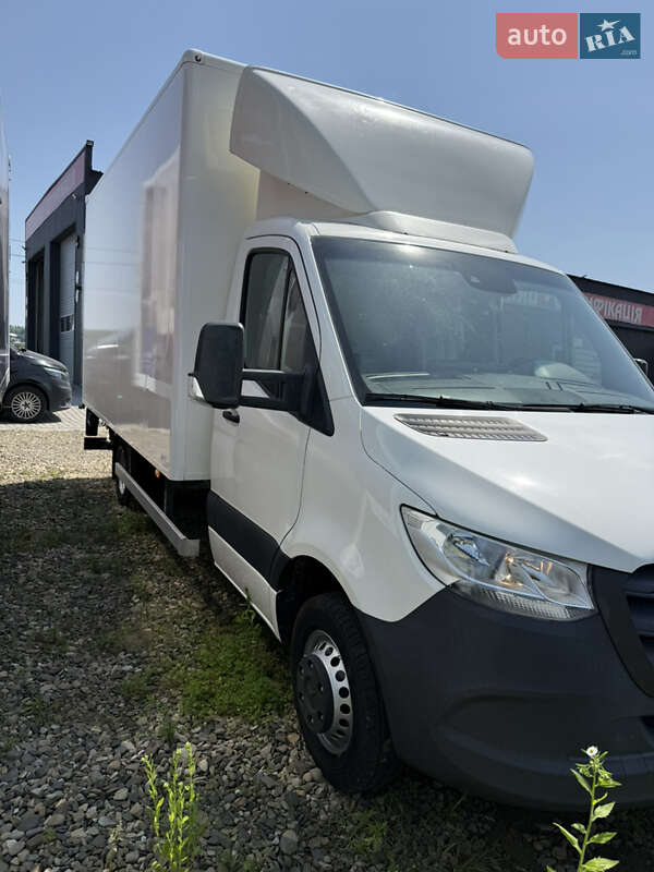 Грузовой фургон Mercedes-Benz Sprinter 2019 в Черновцах