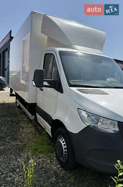 Грузовой фургон Mercedes-Benz Sprinter 2019 в 