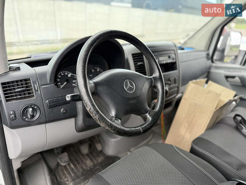 Хлібовоз Mercedes-Benz Sprinter 2010 в Києві