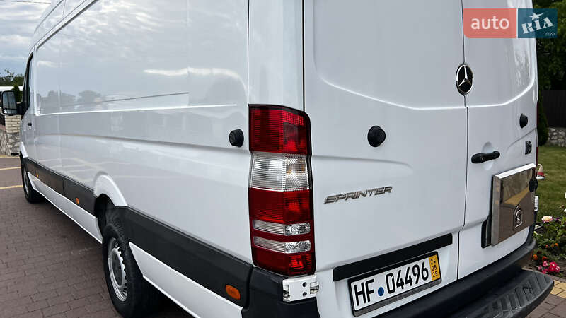 Грузовой фургон Mercedes-Benz Sprinter 2016 в Тернополе