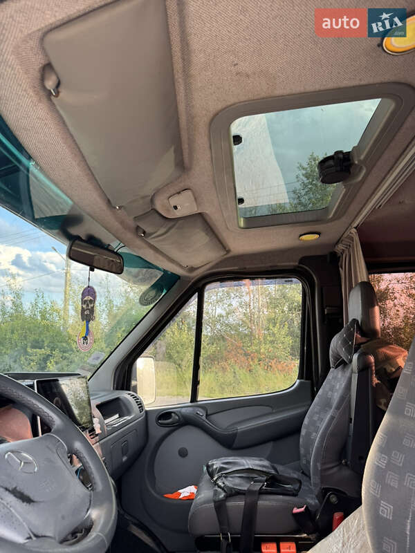 Автовоз Mercedes-Benz Sprinter 2001 в Бучі