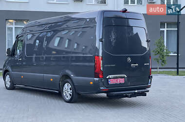 Грузовой фургон Mercedes-Benz Sprinter 2020 в 