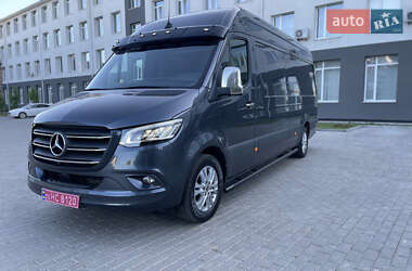 Грузовой фургон Mercedes-Benz Sprinter 2020 в 