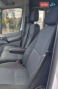 Грузопассажирский фургон Mercedes-Benz Sprinter 2011 в 