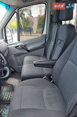 Грузопассажирский фургон Mercedes-Benz Sprinter 2011 в 
