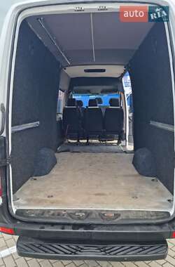 Грузопассажирский фургон Mercedes-Benz Sprinter 2011 в 