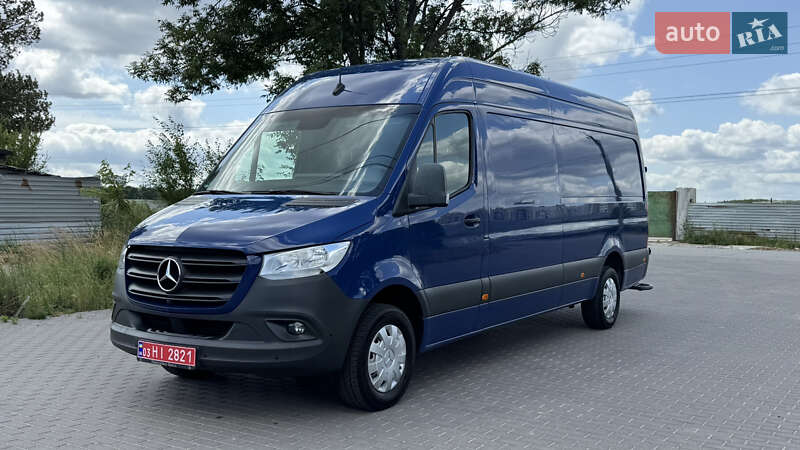Mercedes-Benz Sprinter 2022
