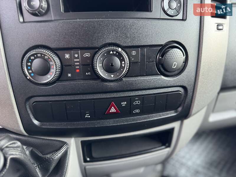 Грузовой фургон Mercedes-Benz Sprinter 2017 в Дубно