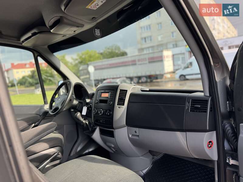 Грузовой фургон Mercedes-Benz Sprinter 2017 в Дубно