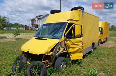 Грузовой фургон Mercedes-Benz Sprinter 2002 в 
