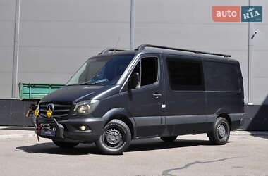 Грузопассажирский фургон Mercedes-Benz Sprinter 2016 в Киеве