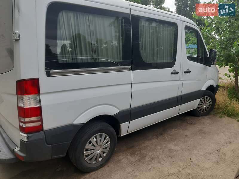 Микроавтобус Mercedes-Benz Sprinter 2011 в 