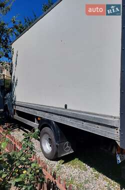 Грузовой фургон Mercedes-Benz Sprinter 2005 в 