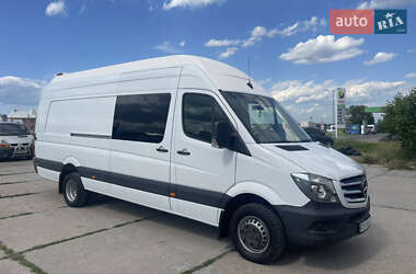 Грузопассажирский фургон Mercedes-Benz Sprinter 2015 в Черновцах