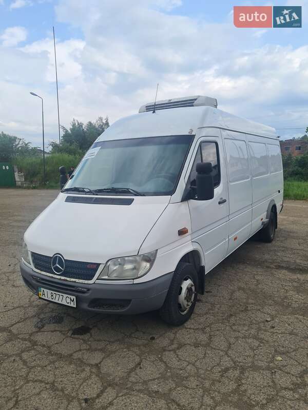 Mercedes-Benz Sprinter 2005