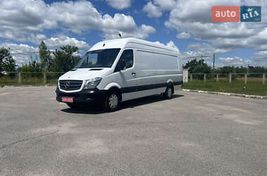 Вантажний фургон Mercedes-Benz Sprinter 2015 в Вінниці