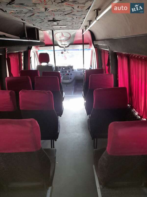 Микроавтобус Mercedes-Benz Sprinter 2002 в Овидиополе