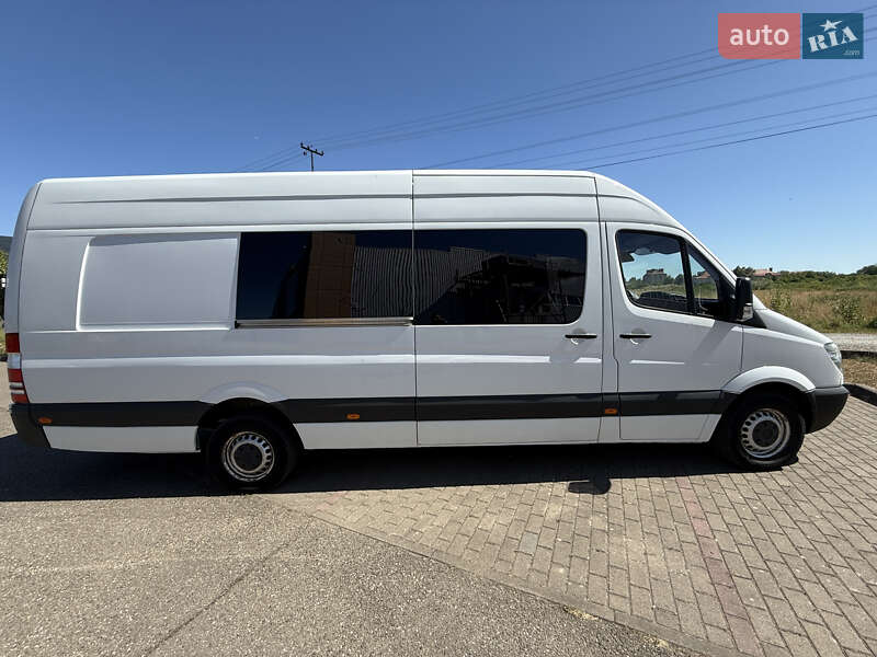 Mercedes-Benz Sprinter 2012