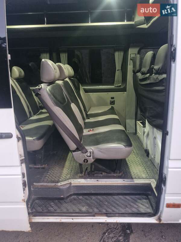 Микроавтобус Mercedes-Benz Sprinter 2005 в Бродах