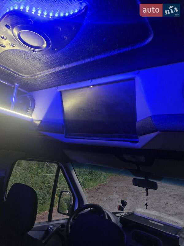 Микроавтобус Mercedes-Benz Sprinter 2005 в Бродах