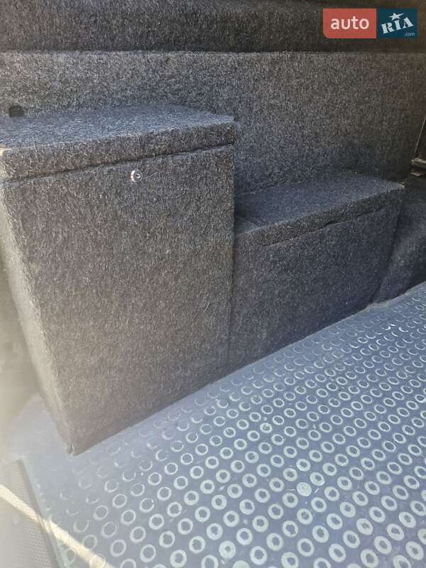 Микроавтобус Mercedes-Benz Sprinter 2005 в Бродах