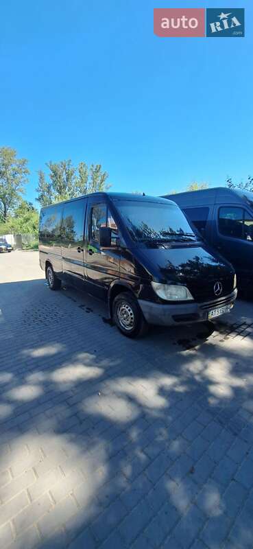 Mercedes-Benz Sprinter 2004