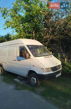 Грузовой фургон Mercedes-Benz Sprinter 1998 в Квасилове