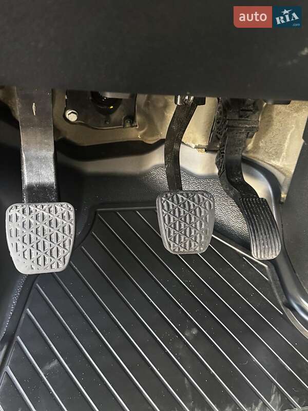 Грузовой фургон Mercedes-Benz Sprinter 2023 в Нововолынске