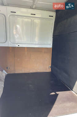 Вантажний фургон Mercedes-Benz Sprinter 2006 в 