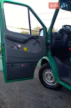Микроавтобус Mercedes-Benz Sprinter 2000 в 