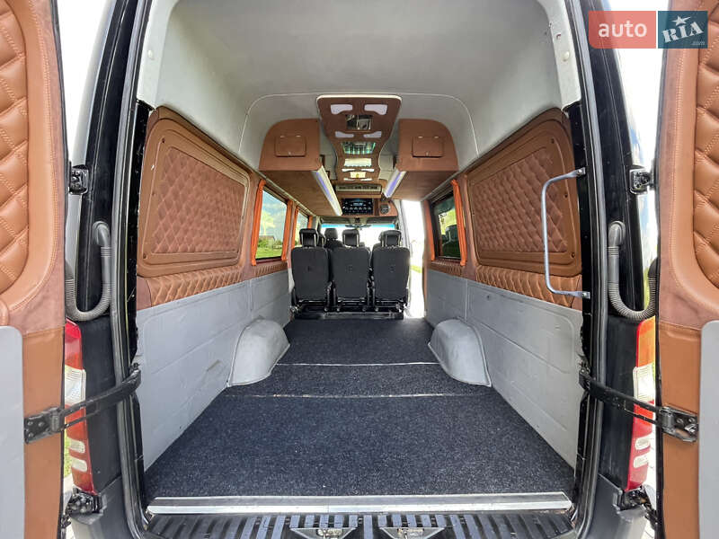 Мікроавтобус Mercedes-Benz Sprinter 2015 в Рівному