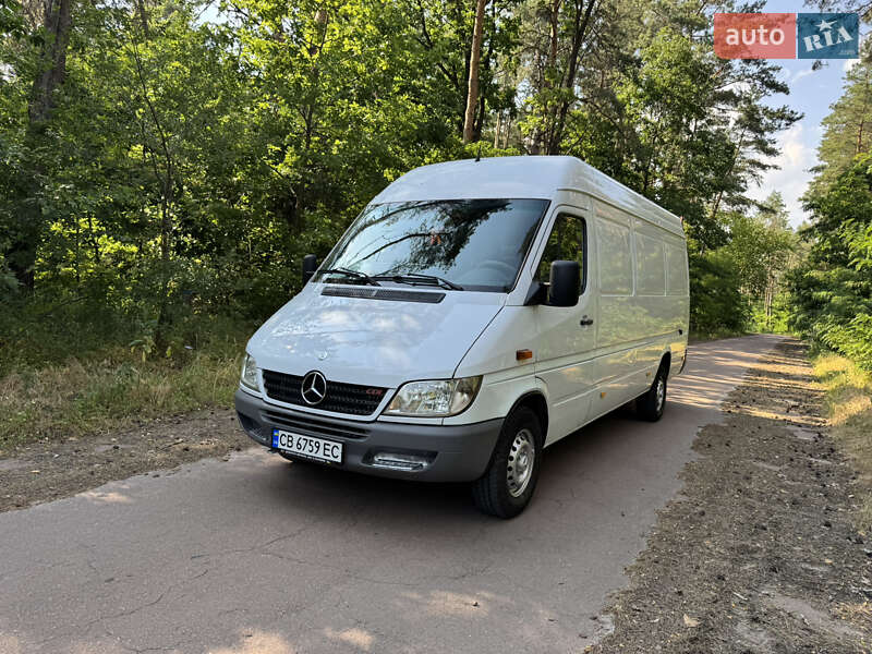 Mercedes-Benz Sprinter 2005