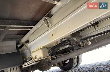 Грузовой фургон Mercedes-Benz Sprinter 2005 в 