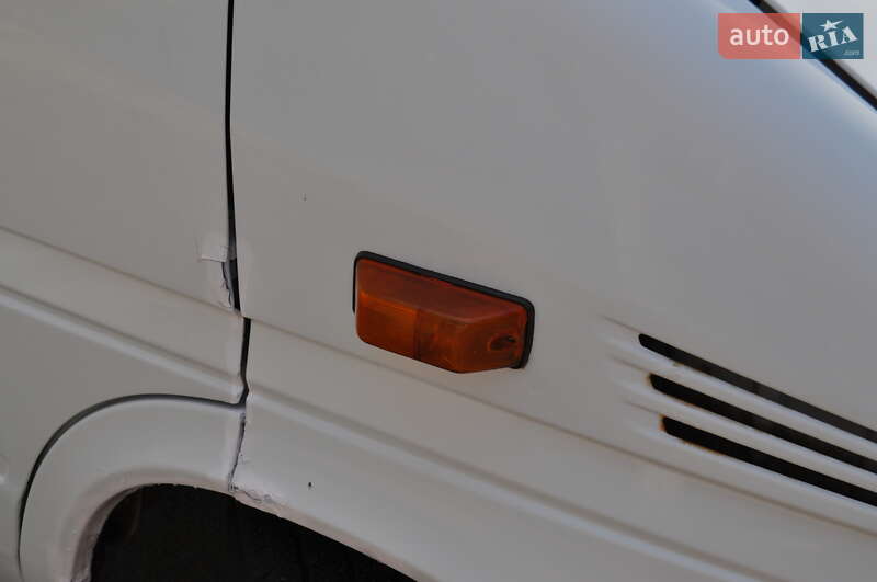 Інші автобуси Mercedes-Benz Sprinter 2000 в Києві