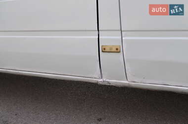 Інші автобуси Mercedes-Benz Sprinter 2000 в 