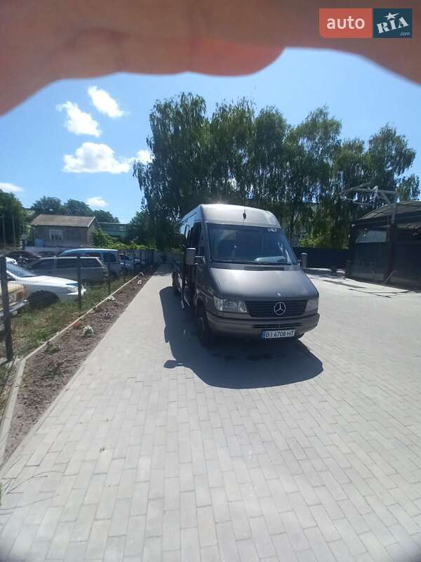 Туристический / Междугородний автобус Mercedes-Benz Sprinter 1999 в Кременчуге