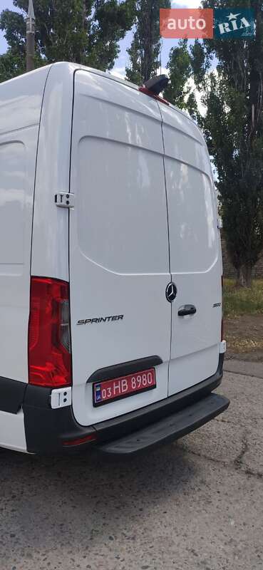 Грузовой фургон Mercedes-Benz Sprinter 2022 в Запорожье