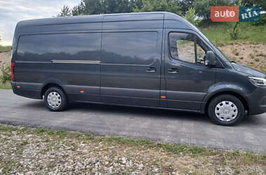 Грузовой фургон Mercedes-Benz Sprinter 2020 в 