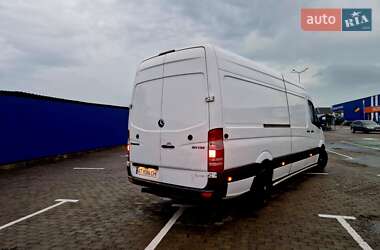 Вантажний фургон Mercedes-Benz Sprinter 2013 в 