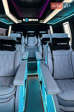Микроавтобус Mercedes-Benz Sprinter 2018 в 
