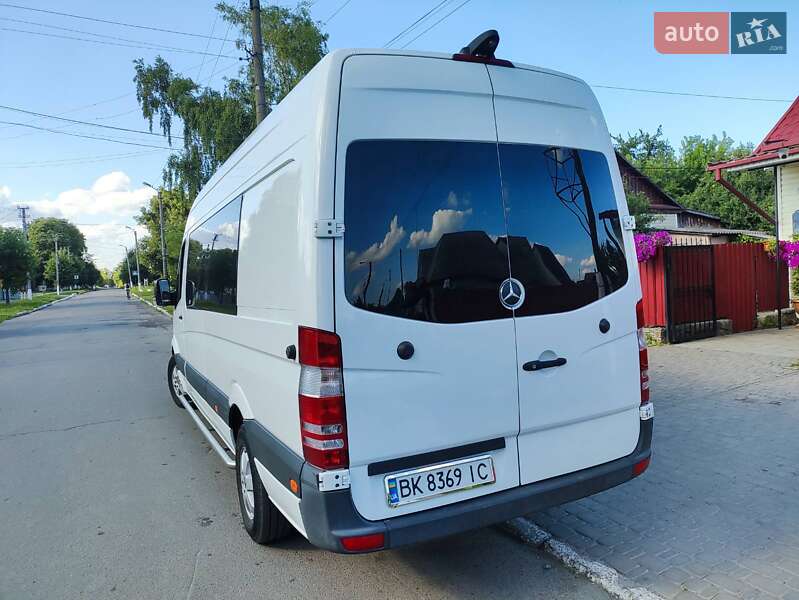 Грузовой фургон Mercedes-Benz Sprinter 2016 в Рокитном