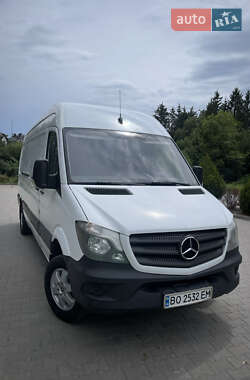 Грузовой фургон Mercedes-Benz Sprinter 2016 в 
