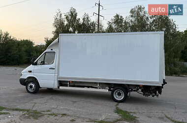Грузовой фургон Mercedes-Benz Sprinter 2005 в 