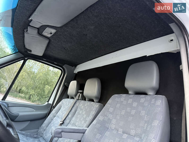 Грузовой фургон Mercedes-Benz Sprinter 2005 в Желтых Водах