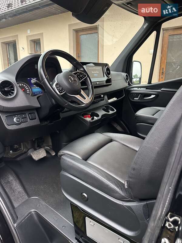 Вантажний фургон Mercedes-Benz Sprinter 2022 в Бучачі