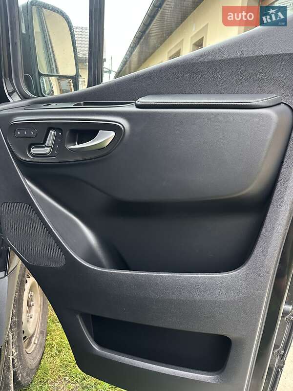 Вантажний фургон Mercedes-Benz Sprinter 2022 в Бучачі
