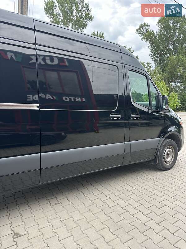 Вантажний фургон Mercedes-Benz Sprinter 2022 в Бучачі